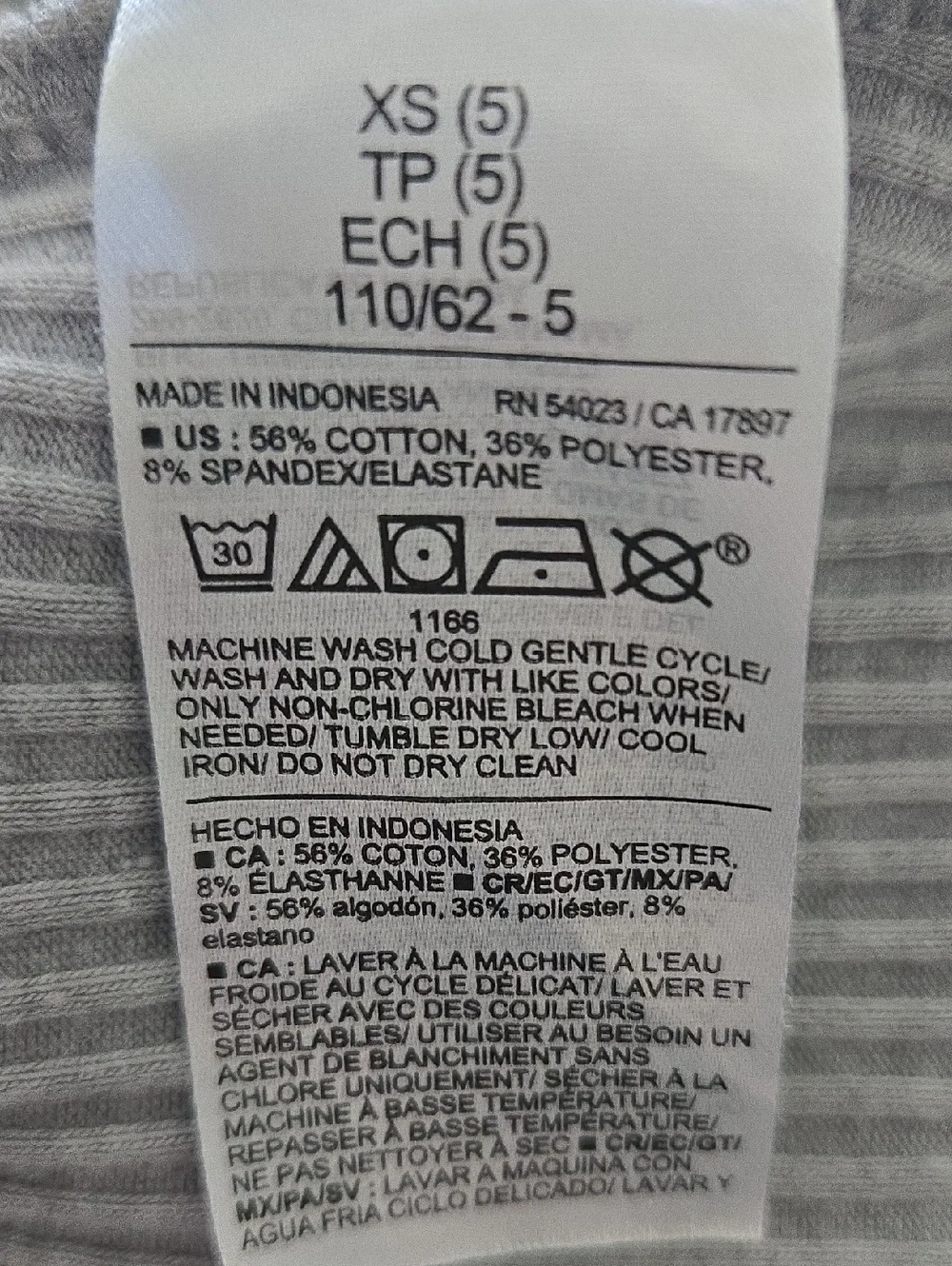 Old Navy Light Gray Ribbed Tunic Top